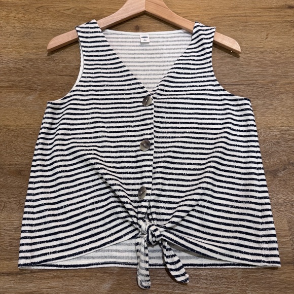 Old Navy Tank Top NWOT - Picture 1 of 2